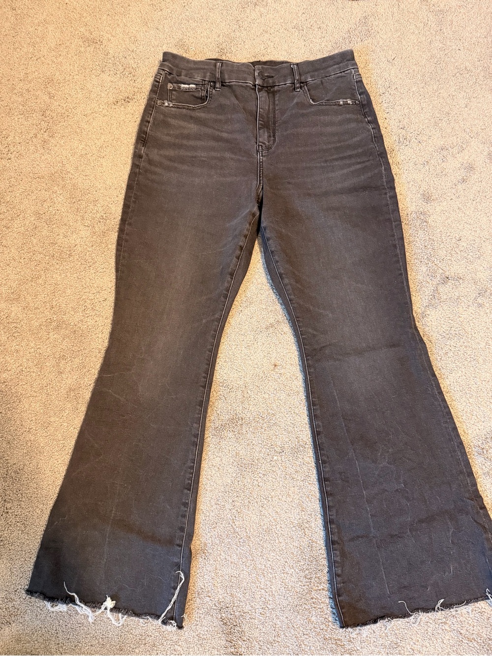 American Eagle Next Level Stretch Flare Jeans Black Raw Hem - 12 short